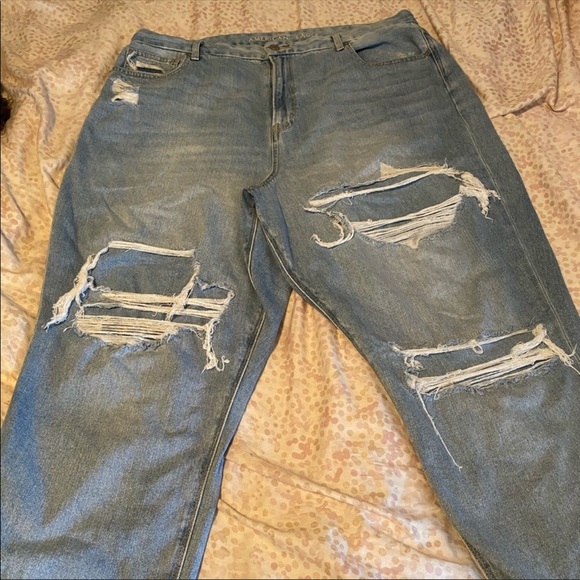 American Eagle Outfitters Denim - American eagle mom style jeans
